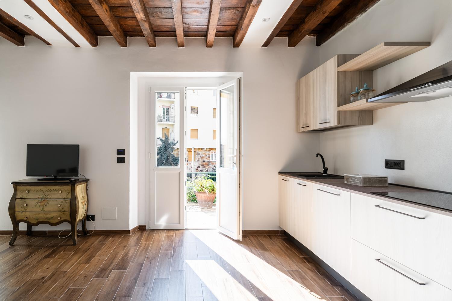 Giano Host - Gozzano, Simple Pleasures Apartment *